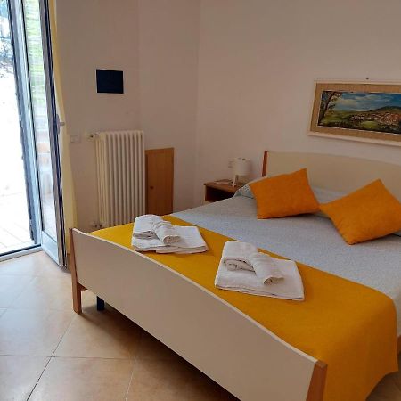B&B Villa Maria Ester Vieste Exteriör bild